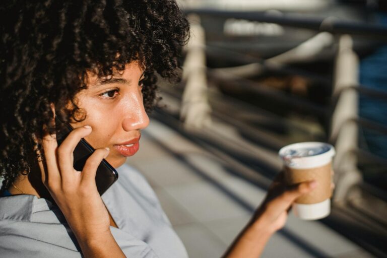 A $500 Phone Settlement Is Going Viral. Most Claims Will Be Under $40. Here's the Payout Formula. - Featured image