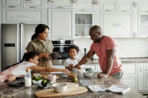 Average American Family Spent $12,700 on Food in 2025 — Up $2,900 Since 2020 Alone - Featured image