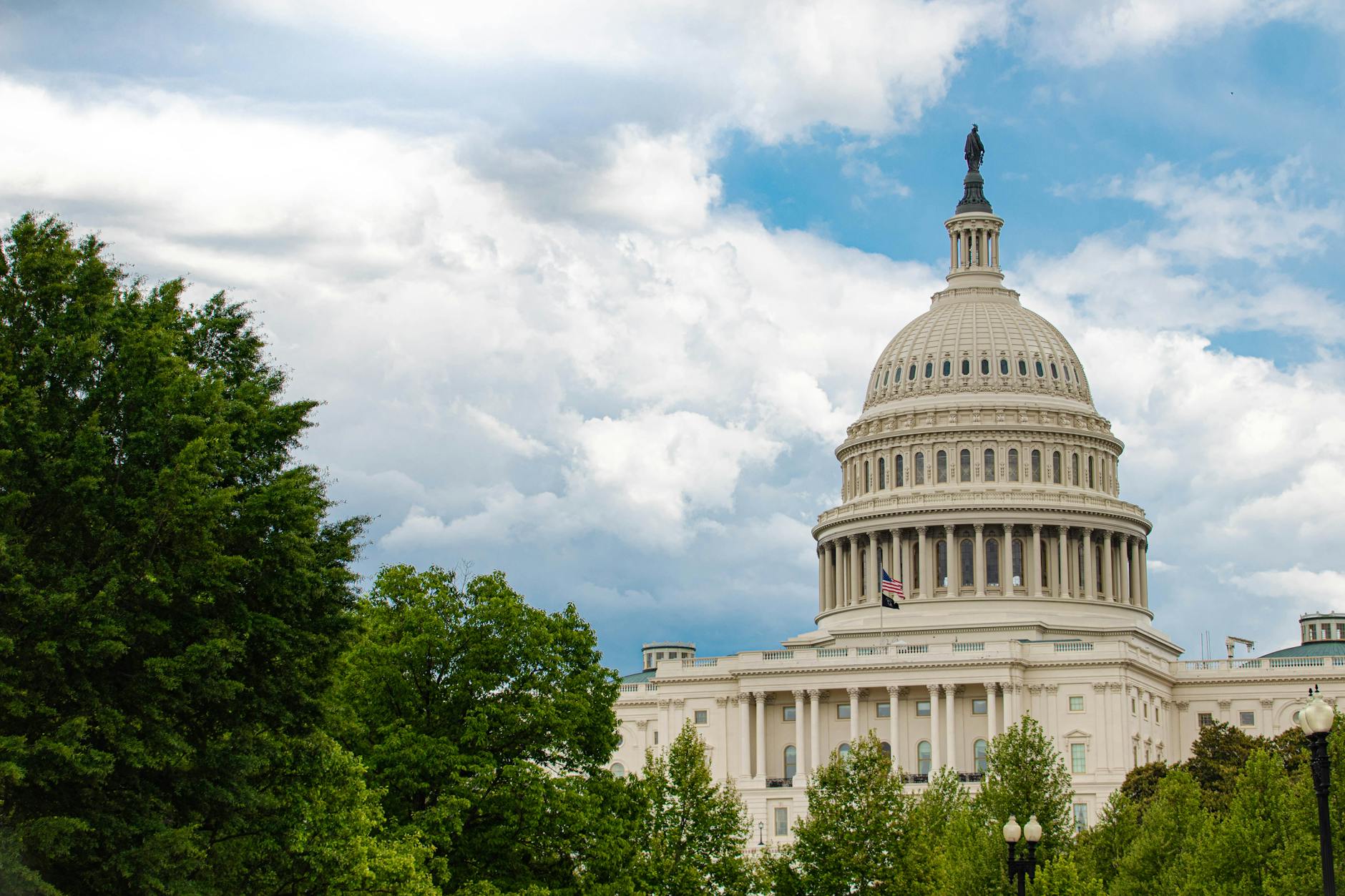 Congressional Oversight and the War Powers Question