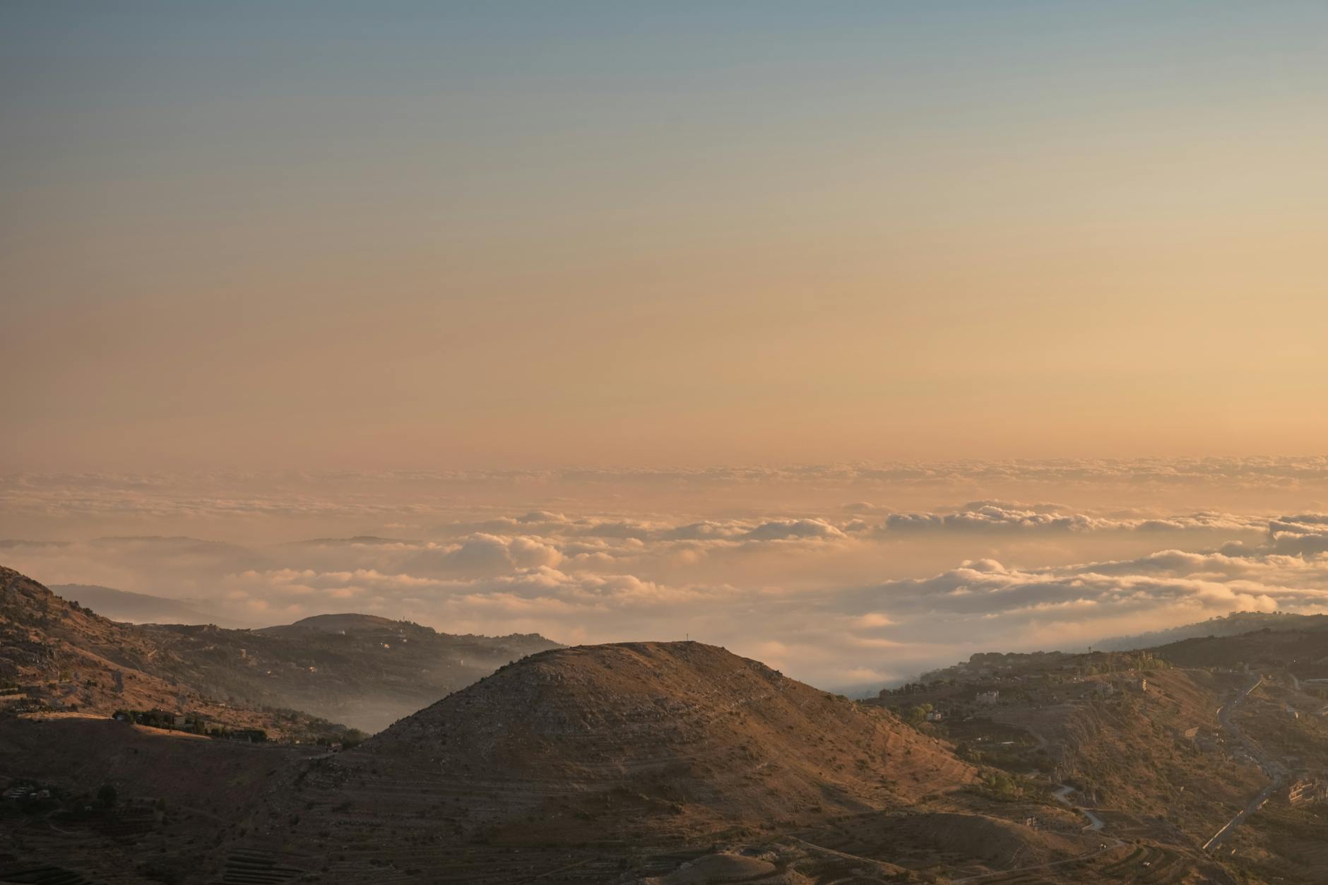 Did Lebanon Actually Close All Airspace After the U.S.-Israel Strikes on Iran?