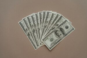 Iran's Currency Already in Freefall as the Banking System Faces Total Crisis - Featured image
