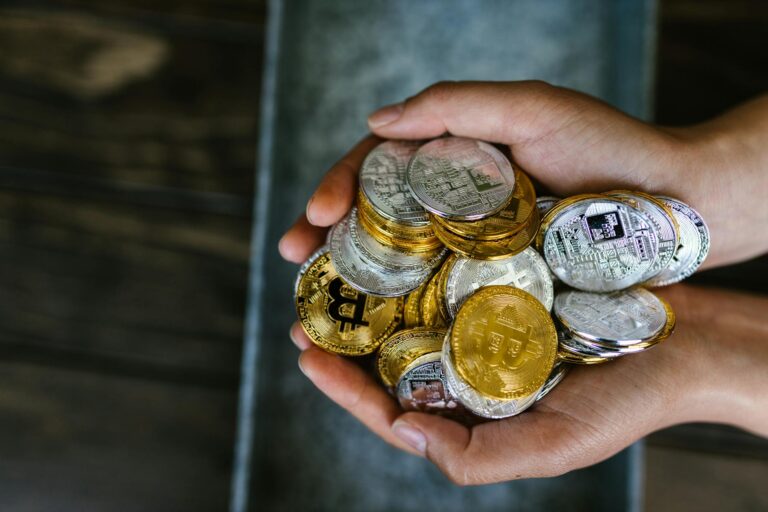 Iranians Turn to Cryptocurrency as the Rial Collapses Under War Pressure - Featured image
