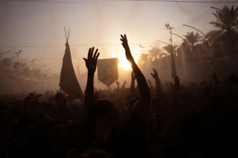 Iraq's Shia Population Was Supposed to Welcome Americans With Open Arms Too - Featured image