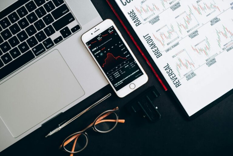 Monday's Market Bloodbath: Dow Drops 750+ Points, IBM Crashes 11% Hard - Featured image