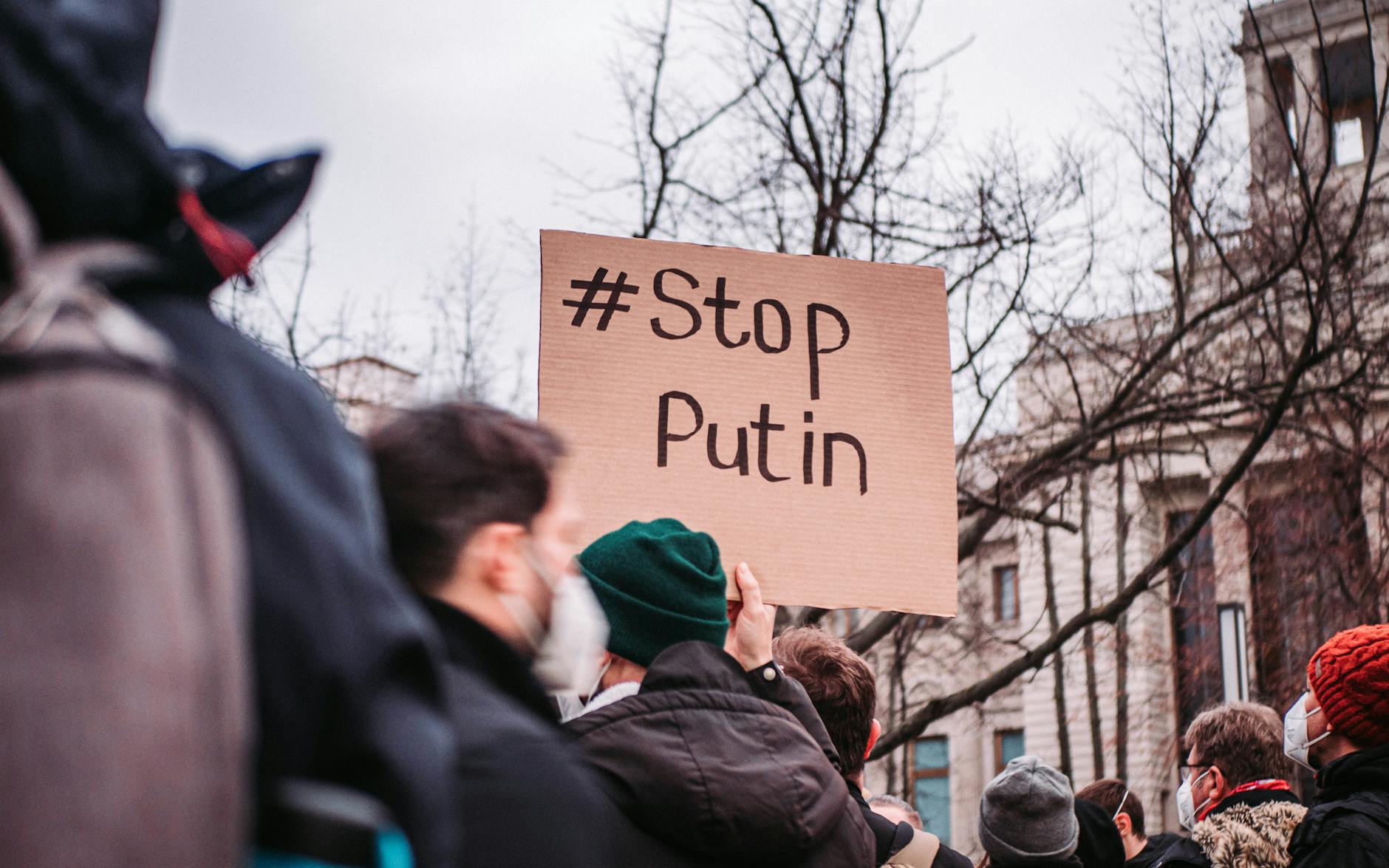 Russia's Warning and the International Escalation Risk