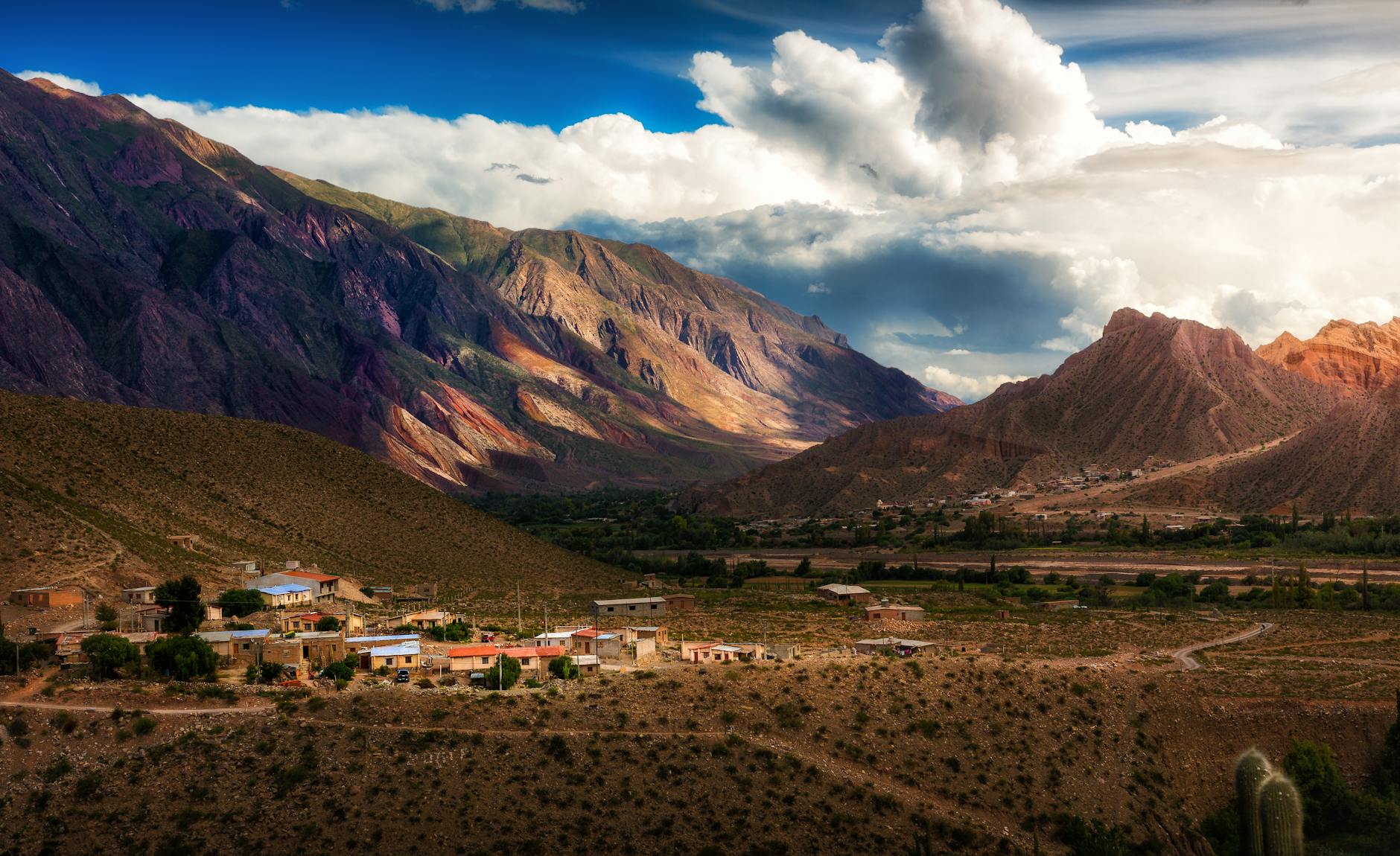 Settlement Expansion as a Parallel Response