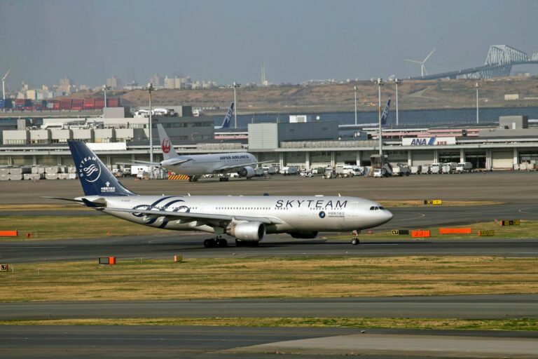 US Refueling Planes Spotted at Ben Gurion Airport as Iran Tensions Escalate - Featured image