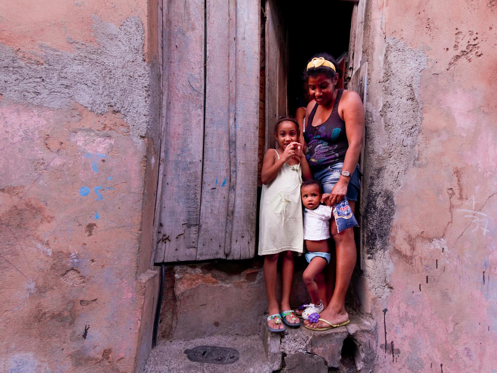 What American Tourists Actually Experienced on the Ground