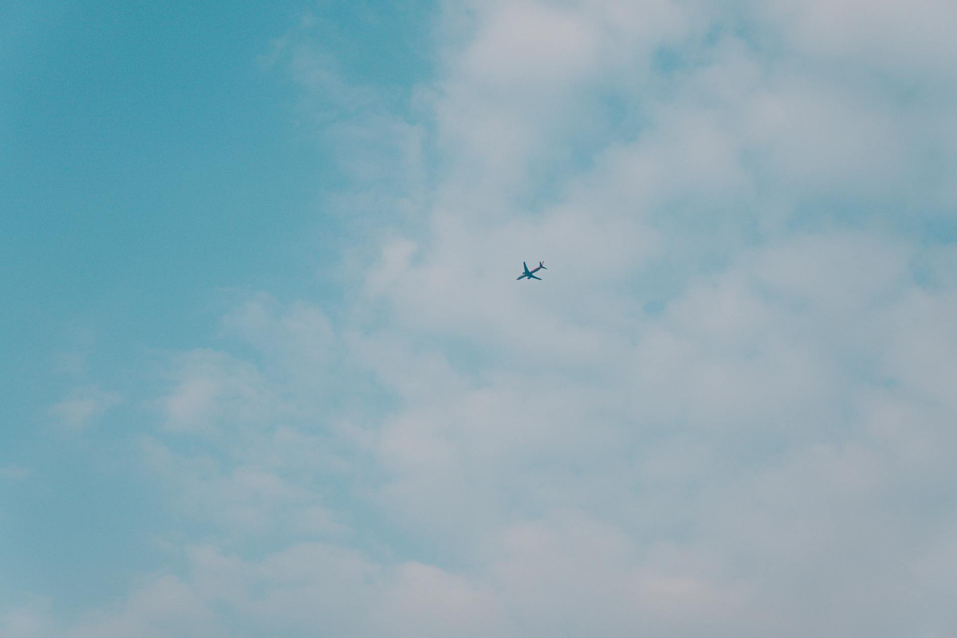 Why Airstrikes Alone Cannot Produce Regime Change — and Why That Makes Things Worse