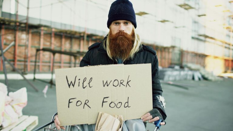 Can Trump Survive Another Economic Downturn? - Featured image