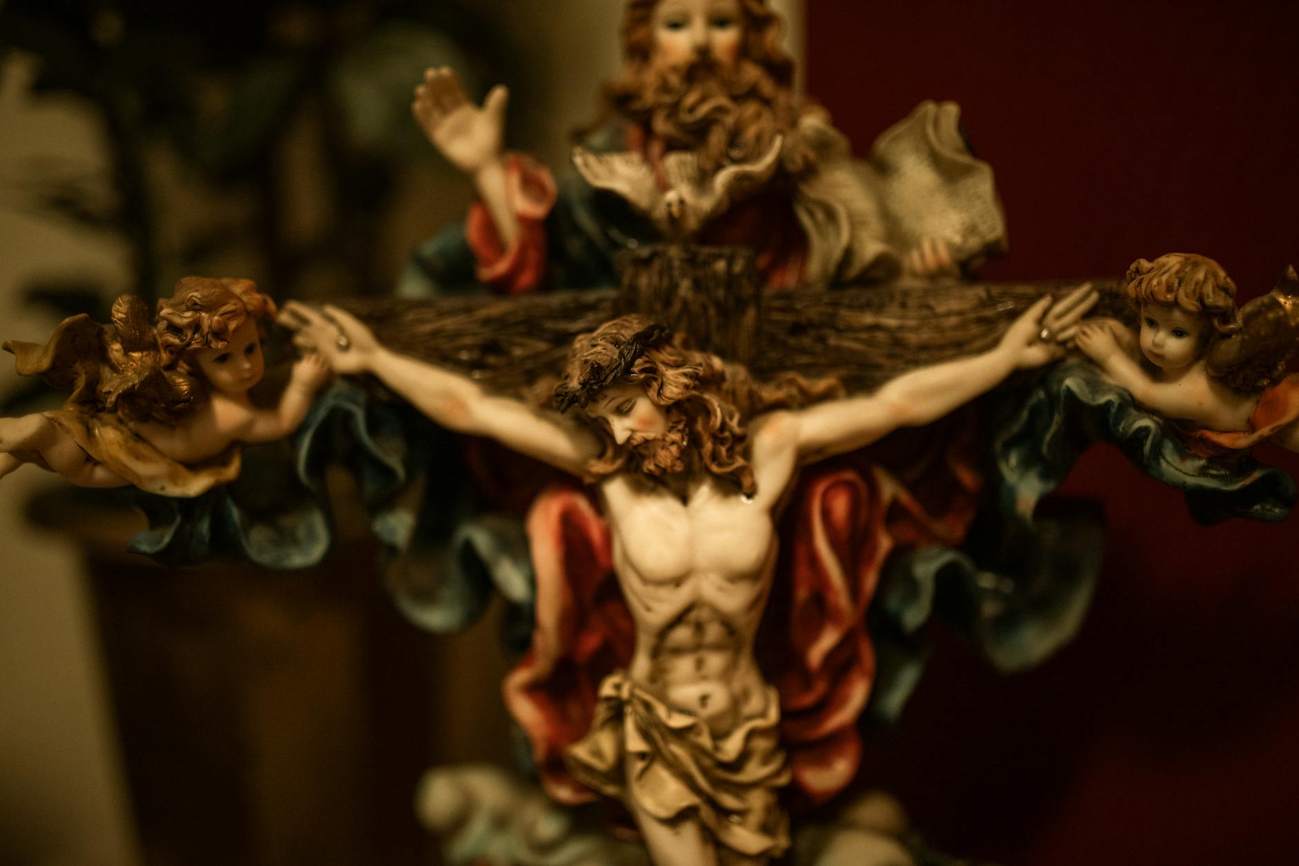 How Catholic Republicans Are Abandoning Church Teaching on Immigration and War