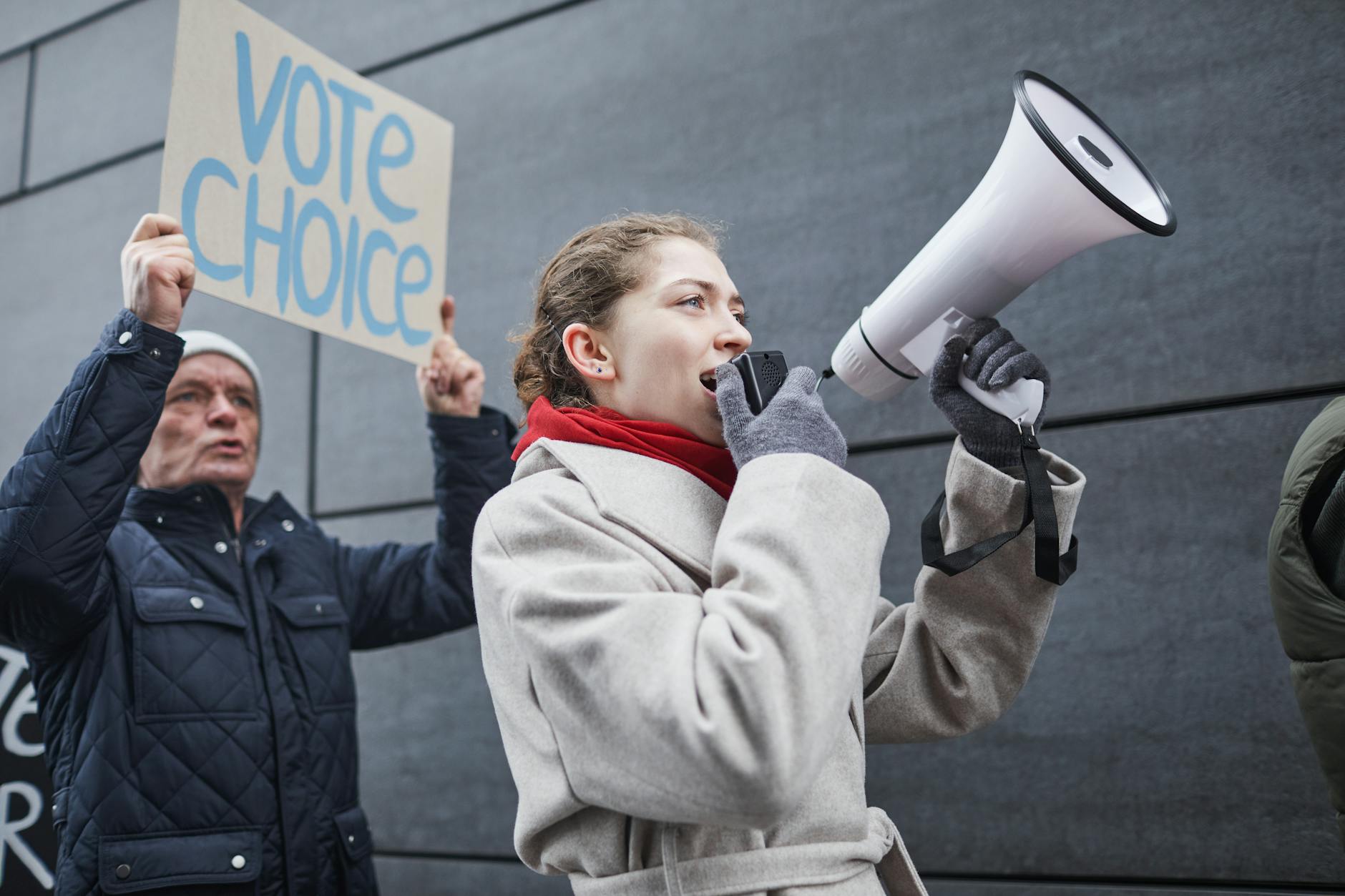 How Does Political Disagreement Damage Family Relationships?