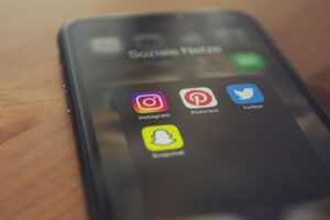 Is Truth Dead in the Social Media Era? - Featured image