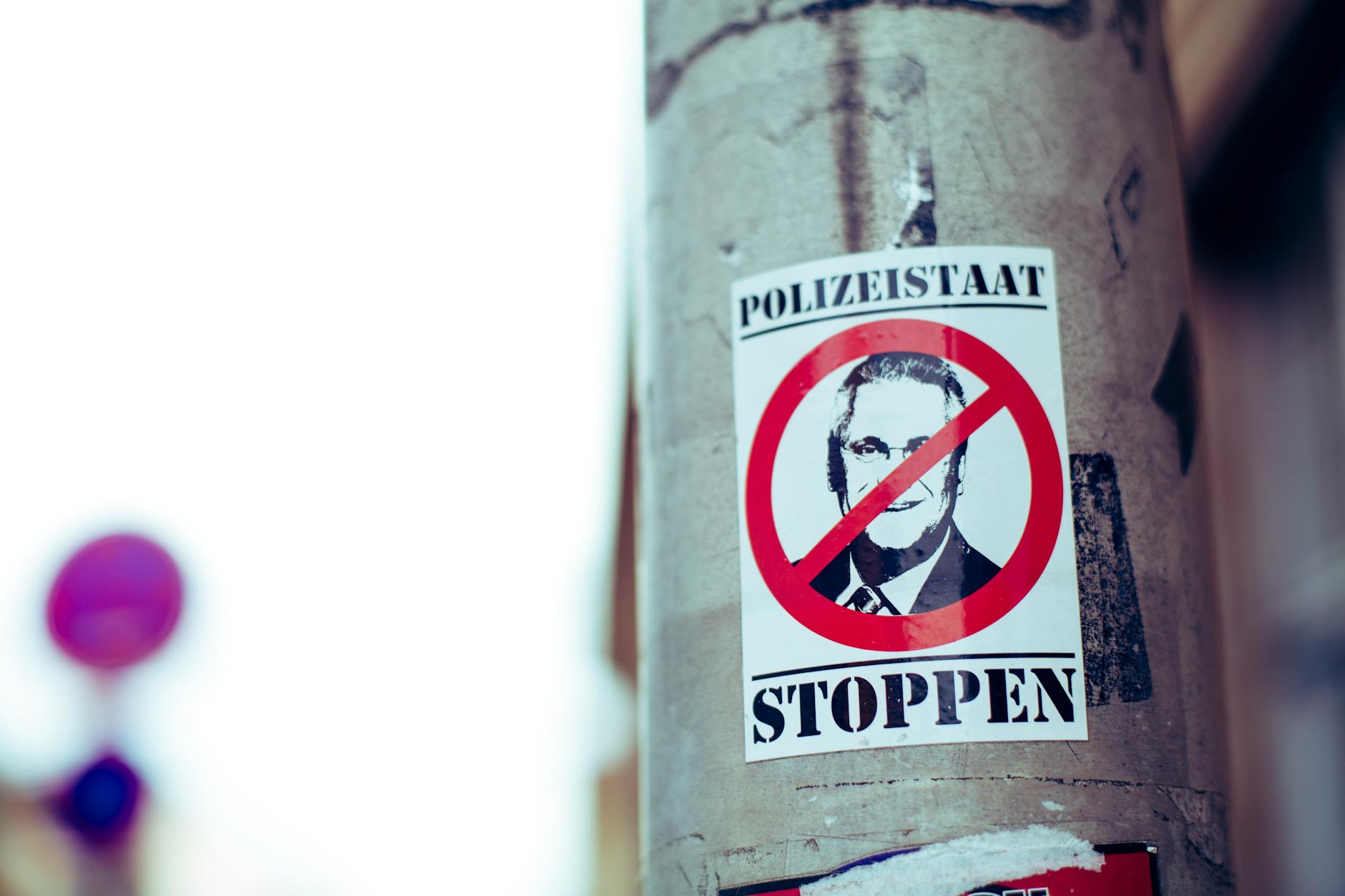THE LIMITATIONS AND RISKS OF POLLING FATIGUE WITH POLITICS