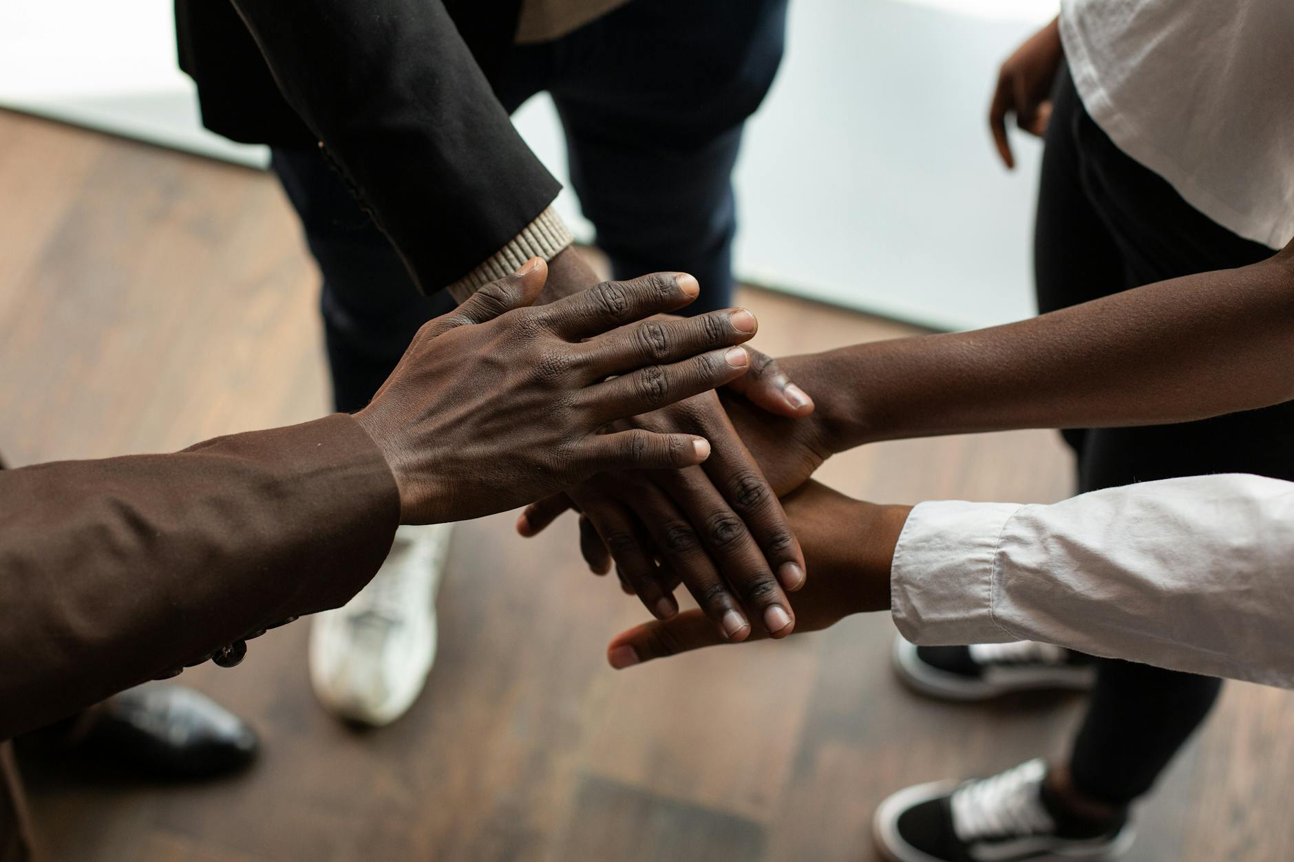 The Role of Union Leadership in Maintaining Democratic Allegiance