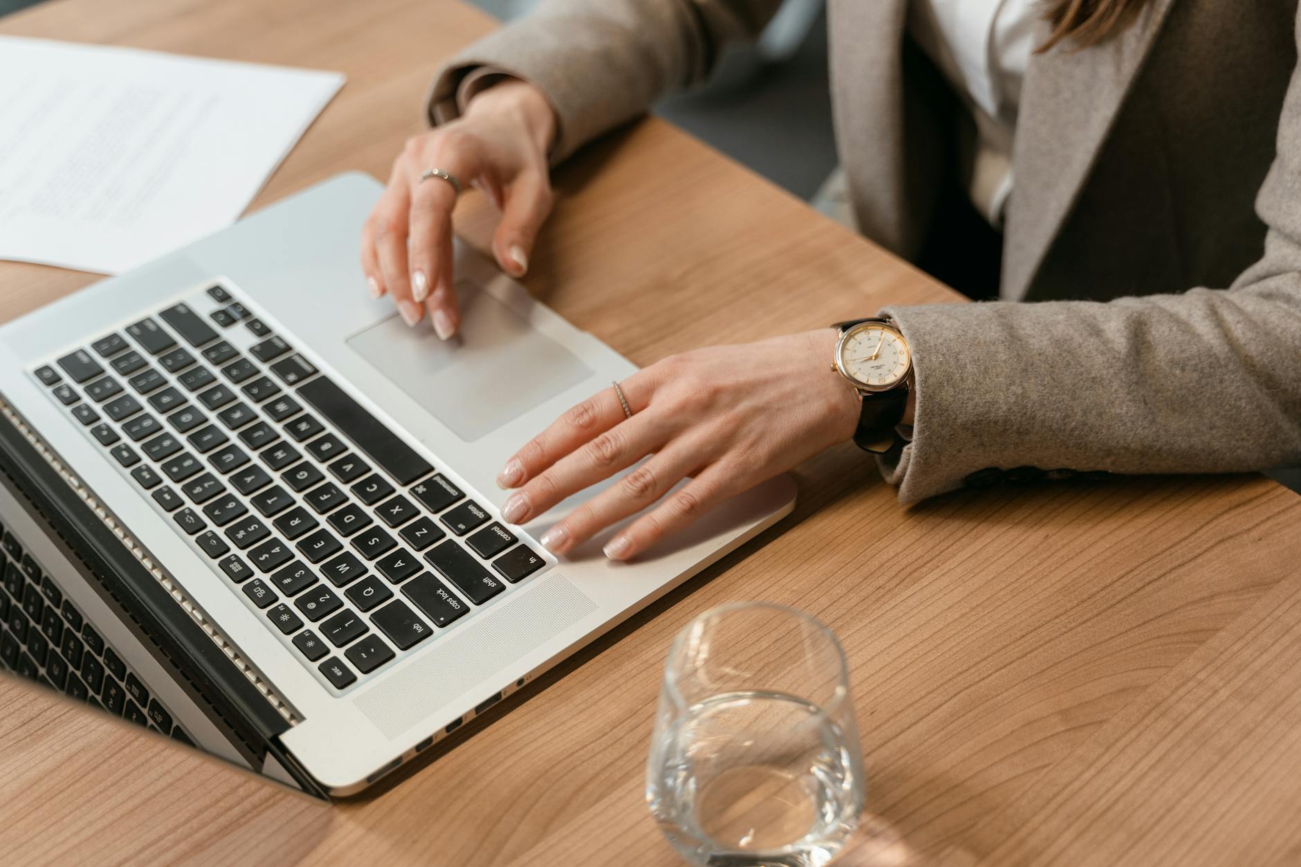 Who Is Exempt From the 80-Hour Work Requirement?