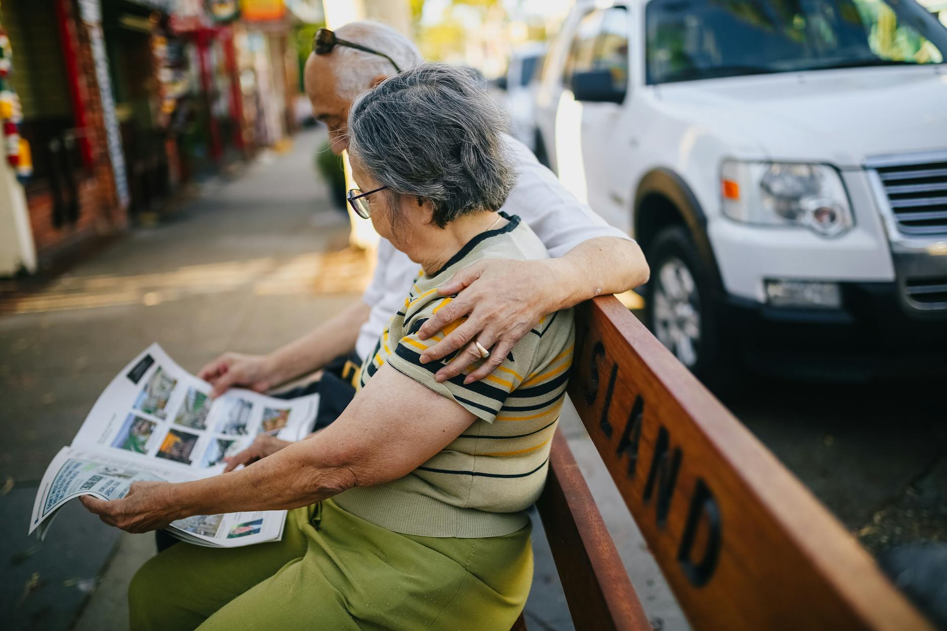 WHY ARE RETIREES' APPROVAL OF TRUMP DECLINING?