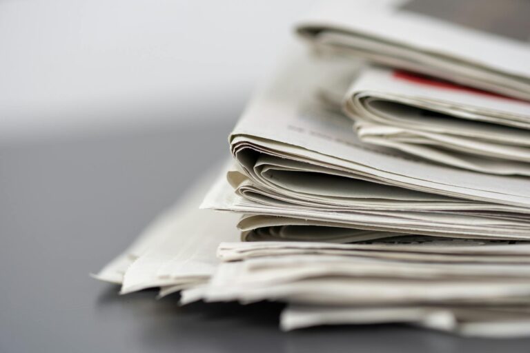 Why Nobody Trusts Mainstream Media Anymore - Featured image