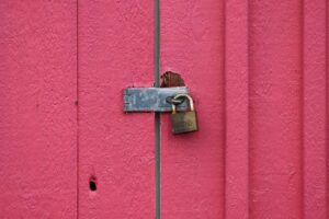 Why Young Adults Feel Locked Out of the American Dream - Featured image