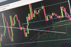 Gas Price Predictions: Why Experts Remain Concerned About Oil Markets - Featured image