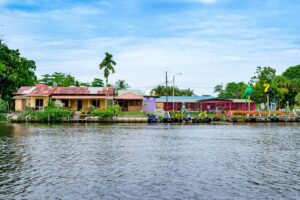 How Belize's Lower Crime Made America Feel Unlivable to Me - Featured image