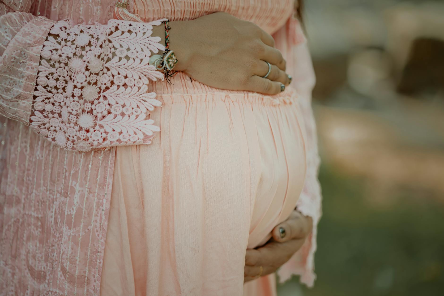How Do Caribbean Maternity Leave Policies Compare to American Standards?