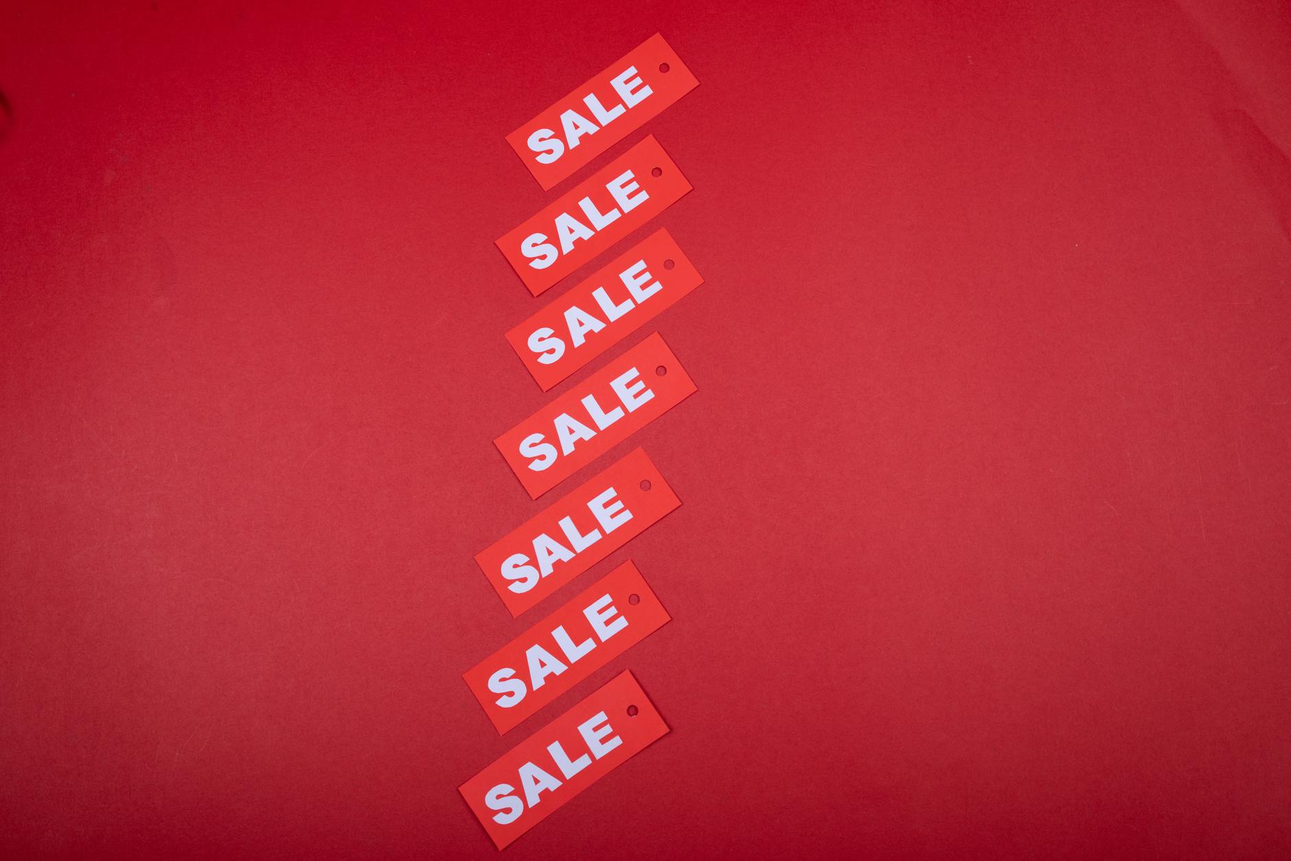 List Prices vs. Sales Prices: Decoding the Confusing Data