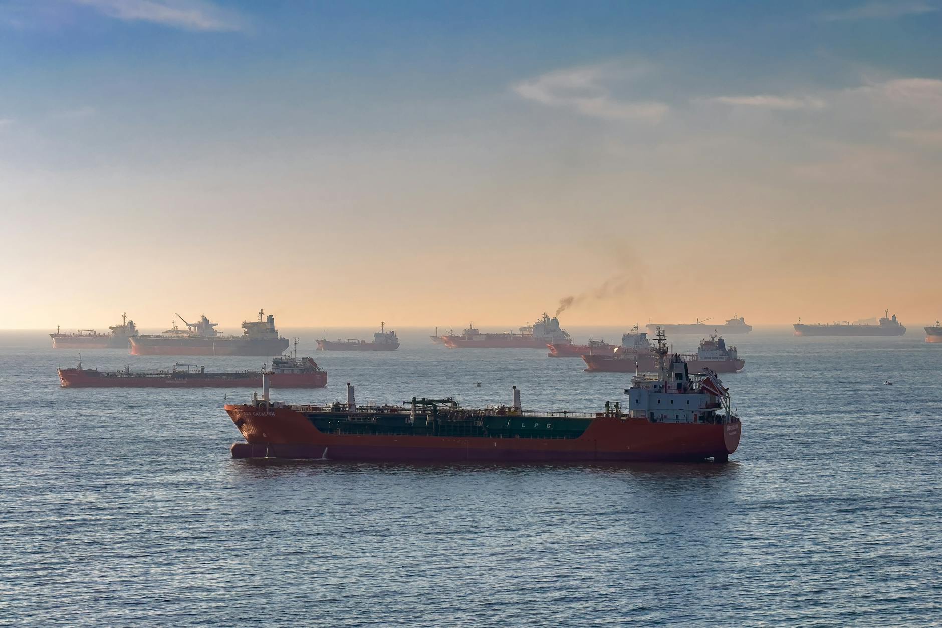 Oil Prices Today: Global Oil Demand Continues Rising in 2026 - Featured image