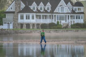 Trump House Owner Dies, Family Questions Whether Display Made Him a Target - Featured image