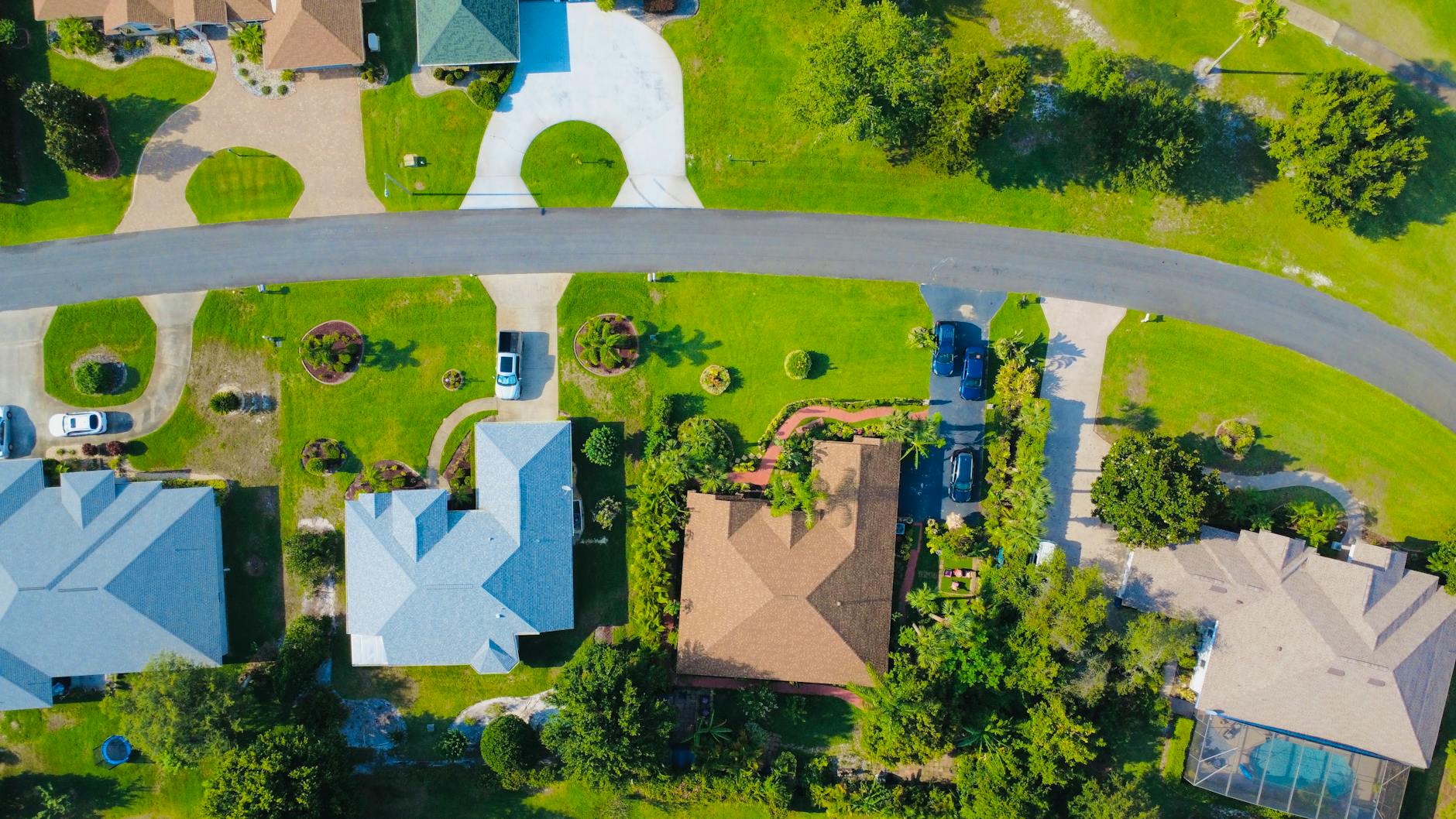 Real-World Examples of HOA Versus Homeowner Disputes