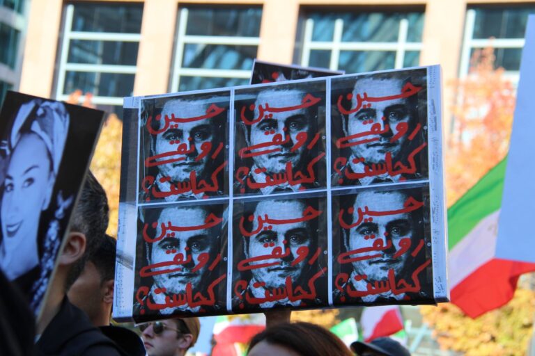 The U.S.-Iran Deal May Bring Iran $300 Billion, but Not as Cash Aid - Featured image