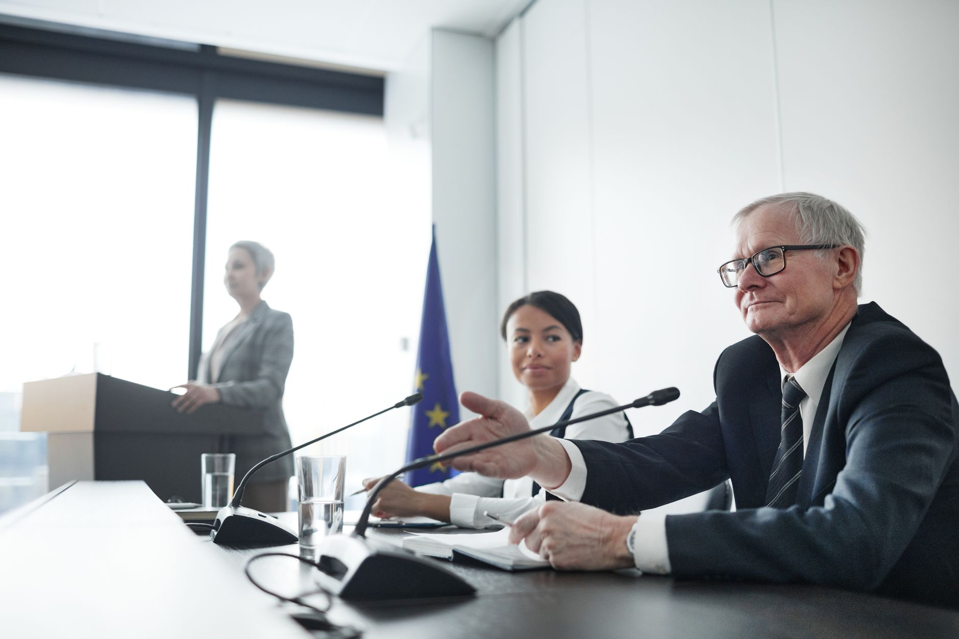 Judge Questions Trump Administration's Tax Agreement Over Alleged Court Influence Tactics - Featured image