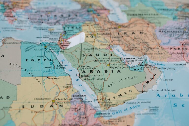 Trump Qatar Jet Controversy Tests Foreign-Gift and Congressional-Consent Rules - Featured image
