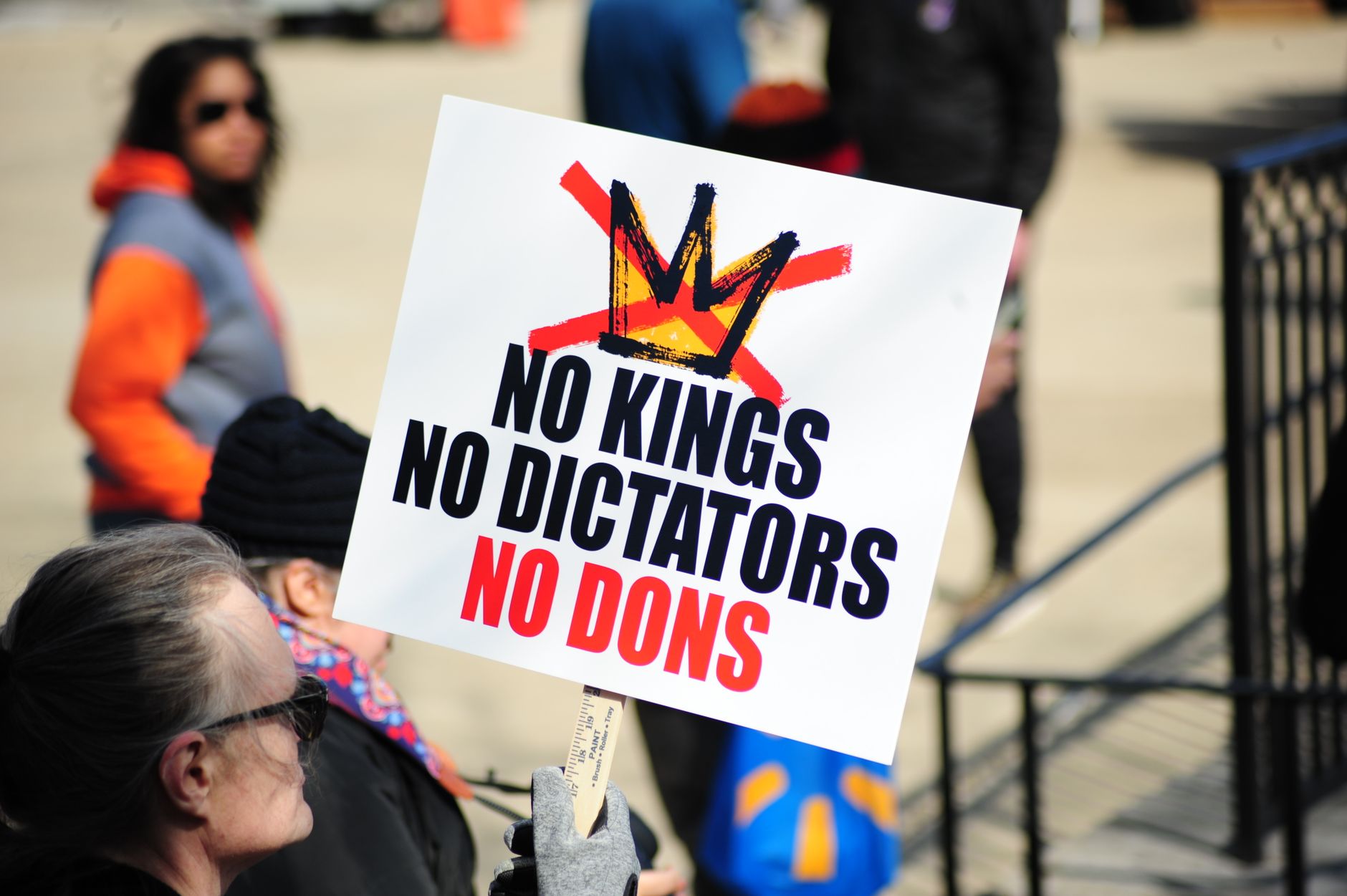 Can Protesters Be Charged for Blocking a Trump Motorcade Route? - Featured image