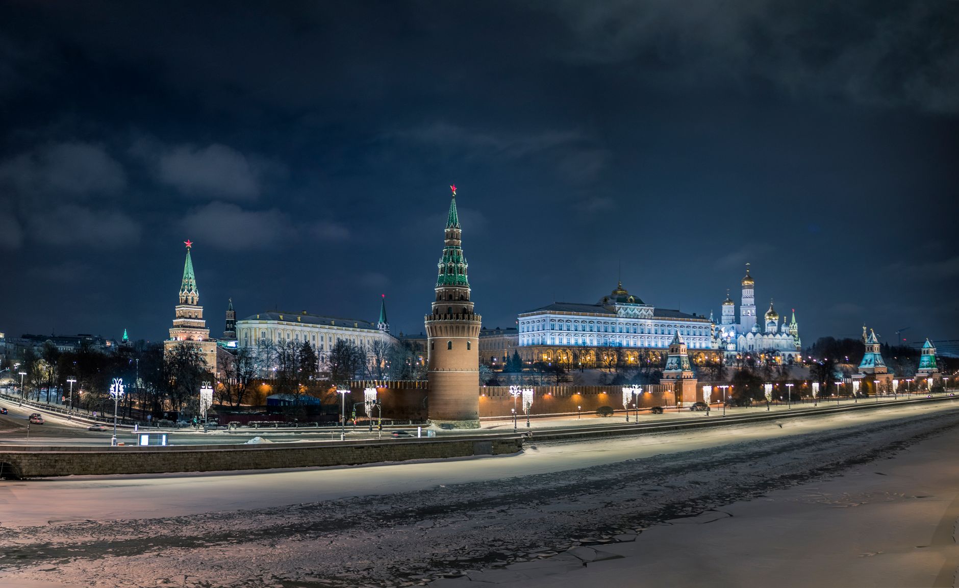 Beautiful winter night view of the Moscow Kremlin skyline, Russia.